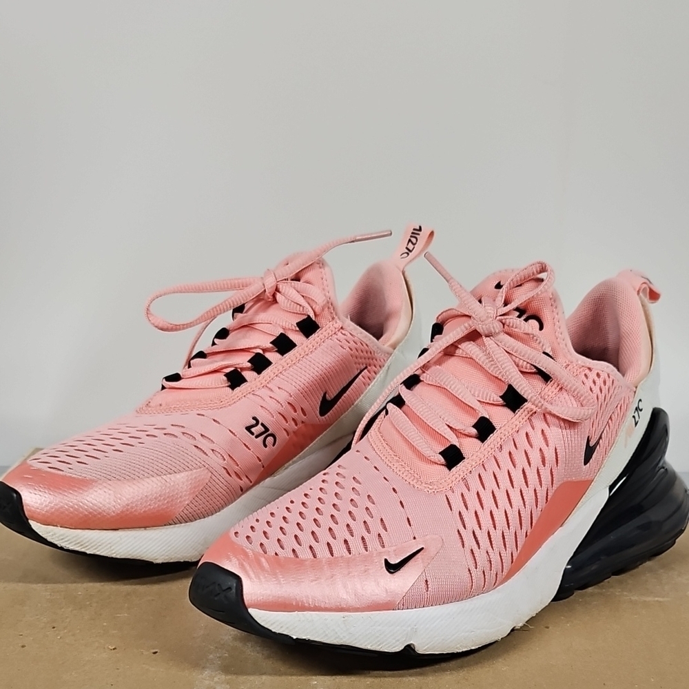 Nike Women's Rose Gold Air Max 270